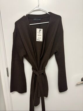 Zara Thick Knit cardigan size medium brown